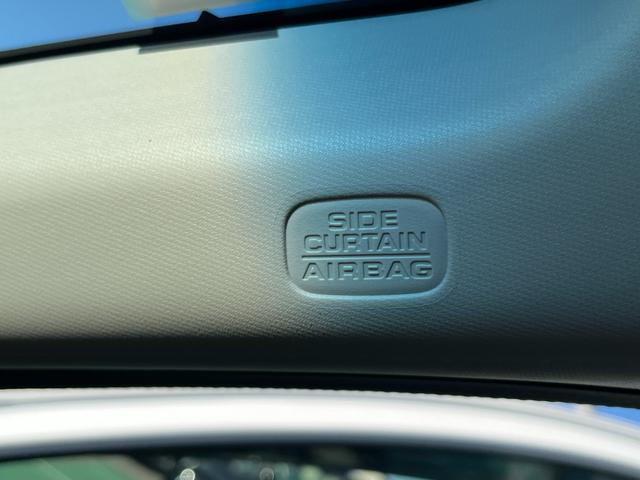 ヴェゼル ハイブリッドＸ　４ＷＤ　安心パッケージ　純正ナビ　ワンセグ　ブルートゥース　バックカメラ　ＬＥＤヘッドライト　クルコン　パドルシフト　スマートキー　純正アルミホイール（44枚目）