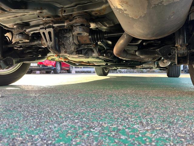 ヴェゼル ハイブリッドＸ　４ＷＤ　安心パッケージ　純正ナビ　ワンセグ　ブルートゥース　バックカメラ　ＬＥＤヘッドライト　クルコン　パドルシフト　スマートキー　純正アルミホイール（61枚目）