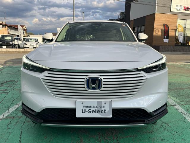 ヴェゼル ｅ：ＨＥＶＺ　４ＷＤ　ホンダセンシング　純正インターナビ　フルセグＴＶ　ブルートゥース　バックカメラ　ＥＴＣ　前後ドライブレコーダー　パワーテールゲート　ＬＥＤヘッドライト（14枚目）