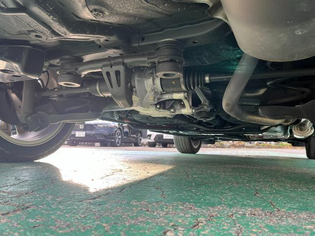 ヴェゼル ｅ：ＨＥＶＺ　４ＷＤ　ホンダセンシング　純正インターナビ　フルセグＴＶ　ブルートゥース　バックカメラ　ＥＴＣ　前後ドライブレコーダー　パワーテールゲート　ＬＥＤヘッドライト（69枚目）