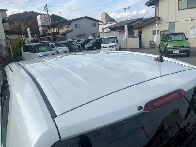 スペイド Ｘ　４ＷＤ　純正ワイドナビ　ワンセグＴＶ　ブルートゥース　左パワースライドドア　キーレスエントリー　社外アルミホイール（12枚目）