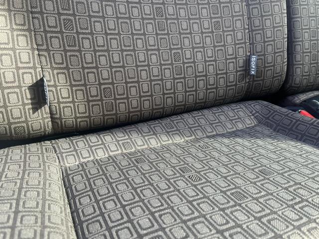 スペイド Ｘ　４ＷＤ　純正ワイドナビ　ワンセグＴＶ　ブルートゥース　左パワースライドドア　キーレスエントリー　社外アルミホイール（31枚目）