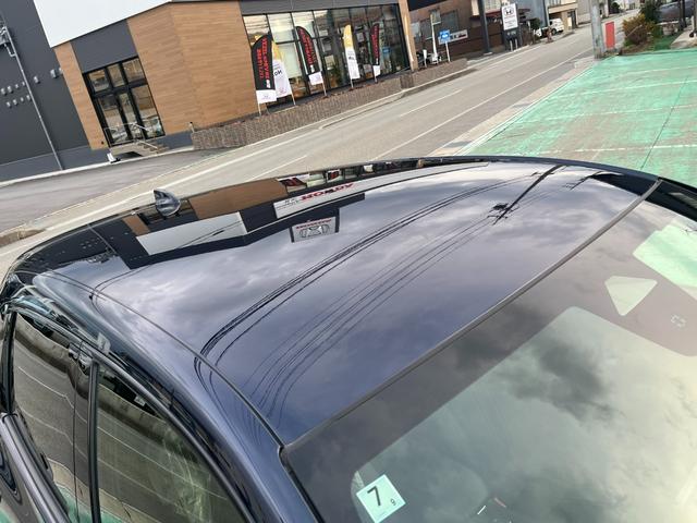 ZR-V e:HEVZ特別仕様車ブラックスタイル 4WD ホンダセンシング 純正コネクトディスプレーナビ フルセグTV ブルートゥース マルチカメラ ETC2.0 BOSEスピーカー パワーテールゲート LEDヘッドライト 当店試乗車アップ車両(10枚目)