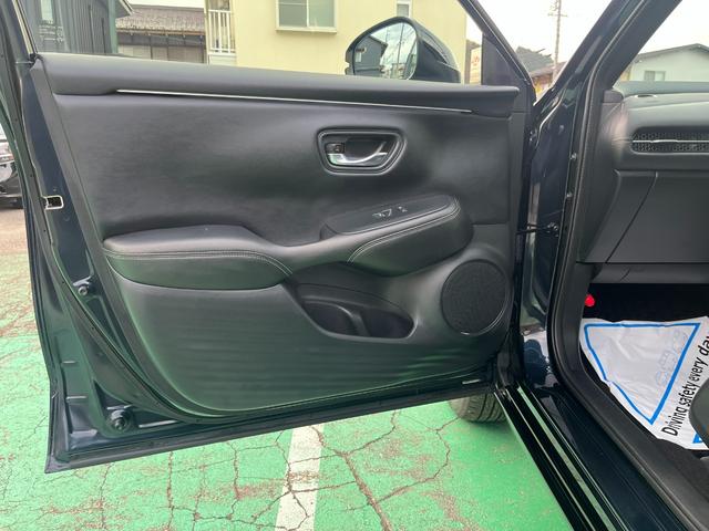 ZR-V e:HEVZ特別仕様車ブラックスタイル 4WD ホンダセンシング 純正コネクトディスプレーナビ フルセグTV ブルートゥース マルチカメラ ETC2.0 BOSEスピーカー パワーテールゲート LEDヘッドライト 当店試乗車アップ車両(38枚目)