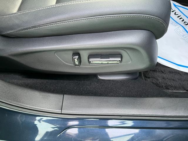 ZR-V e:HEVZ特別仕様車ブラックスタイル 4WD ホンダセンシング 純正コネクトディスプレーナビ フルセグTV ブルートゥース マルチカメラ ETC2.0 BOSEスピーカー パワーテールゲート LEDヘッドライト 当店試乗車アップ車両(41枚目)