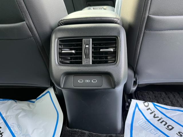 ZR-V e:HEVZ特別仕様車ブラックスタイル 4WD ホンダセンシング 純正コネクトディスプレーナビ フルセグTV ブルートゥース マルチカメラ ETC2.0 BOSEスピーカー パワーテールゲート LEDヘッドライト 当店試乗車アップ車両(45枚目)