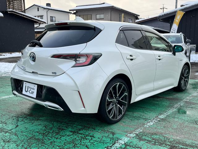 カローラスポーツ ハイブリッドＧＺ　トヨタセーフティセンス　純正ワイドナビ　フルセグＴＶ　ブルートゥース　バックカメラ　ＥＴＣ　社外ドラレコ　ヘッドアップディスプレイ　ＬＥＤヘッドライト　デジタルインナーミラー（8枚目）