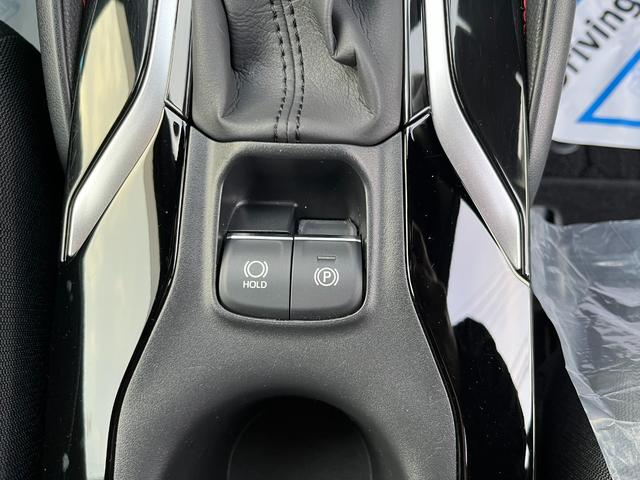 カローラスポーツ ハイブリッドＧＺ　トヨタセーフティセンス　純正ワイドナビ　フルセグＴＶ　ブルートゥース　バックカメラ　ＥＴＣ　社外ドラレコ　ヘッドアップディスプレイ　ＬＥＤヘッドライト　デジタルインナーミラー（32枚目）