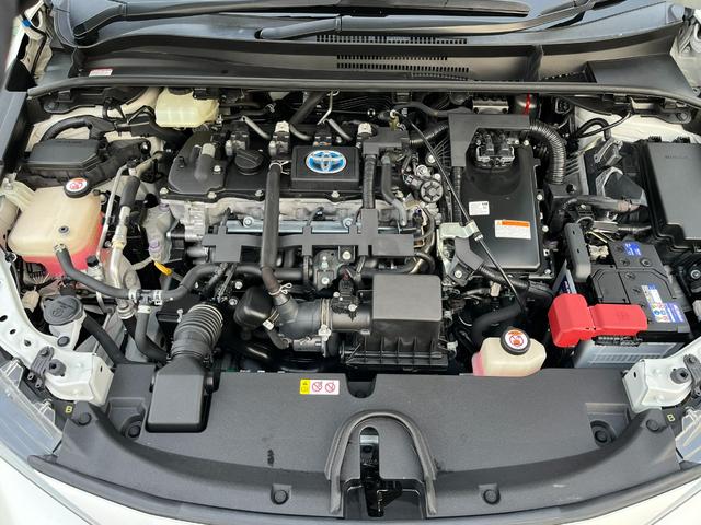 カローラスポーツ ハイブリッドＧＺ　トヨタセーフティセンス　純正ワイドナビ　フルセグＴＶ　ブルートゥース　バックカメラ　ＥＴＣ　社外ドラレコ　ヘッドアップディスプレイ　ＬＥＤヘッドライト　デジタルインナーミラー（53枚目）