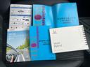 取扱説明書や新車時からの保証書などしっかり有りますよ!