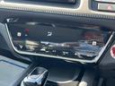 オートエアコンは温度を設定すれば自動で快適な状態をキープしてくれるので運転中の温度操作が減るので楽々ですね♪