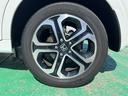 純正アルミホイール付いてます!車の軽量化に繋がることは勿論、見た目の印象が違いますよね♪