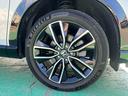 純正アルミホイール付いてます!車の軽量化に繋がることは勿論、見た目の印象が違いますよね♪