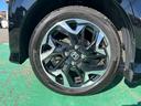 純正アルミホイール付いてます!車の軽量化に繋がることは勿論、見た目の印象が違いますよね♪
