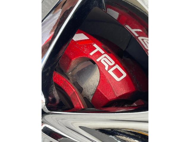 クラウンハイブリッド RS 自社買取車/禁煙/全方位カメラ/HUD/BSM/セーフティセンス/ヨコハマ2023年製dBタイヤ/パワーシート/LEDヘッド&フォグ/シーケンシャルウインカー/ステアヒーター&シートヒーター(49枚目)