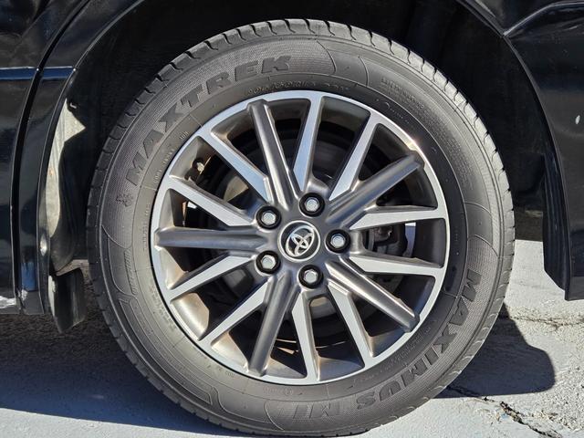 ヴォクシー ＺＳ　煌　ＬＥＤヘッド　両側パワースライドドア　純正ＳＤナビＴＶ　バックカメラ　アルパイン後席モニター　オートハイビーム　レーンアシスト　プリクラッシュ　アイドルストップ　ステアスイッチ　ＥＴＣ　スマートキー（16枚目）