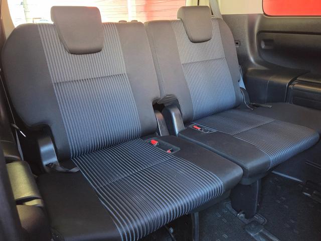 ヴォクシー ＺＳ　煌　ＬＥＤヘッド　両側パワースライドドア　純正ＳＤナビＴＶ　バックカメラ　アルパイン後席モニター　オートハイビーム　レーンアシスト　プリクラッシュ　アイドルストップ　ステアスイッチ　ＥＴＣ　スマートキー（30枚目）