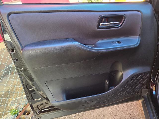 ヴォクシー ＺＳ　煌　ＬＥＤヘッド　両側パワースライドドア　純正ＳＤナビＴＶ　バックカメラ　アルパイン後席モニター　オートハイビーム　レーンアシスト　プリクラッシュ　アイドルストップ　ステアスイッチ　ＥＴＣ　スマートキー（46枚目）