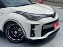 Ｃ－ＨＲ Ｓ　ＧＲスポーツ　ＨＶ／ワンオーナー／禁煙／ＳＳＲ１９インチアルミ／ブリッツ車高調／ＴＲＤエアロ／ＴＲＤマフラー／ＴＲＤトランクスポイラー／ＬＸパワーバックドア／純正フェンダーアーチモール／ＴＯＭＳボンネットダンパー（6枚目）