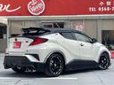 Ｃ－ＨＲ Ｓ　ＧＲスポーツ　ＨＶ／ワンオーナー／禁煙／ＳＳＲ１９インチアルミ／ブリッツ車高調／ＴＲＤエアロ／ＴＲＤマフラー／ＴＲＤトランクスポイラー／ＬＸパワーバックドア／純正フェンダーアーチモール／ＴＯＭＳボンネットダンパー（7枚目）