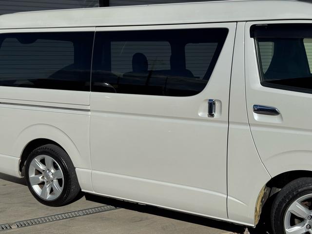 ハイエースバン ロングワイドスーパーGL ワイド 軽油 8ナンバー車いす移動車に構造変更 2年車検 3型ベース フェイスチェンジパールホワイト インジェクター洗浄済 DPF洗浄済 ATF、ストレーナー交換 公認2.5インチローダウン アルミ(20枚目)