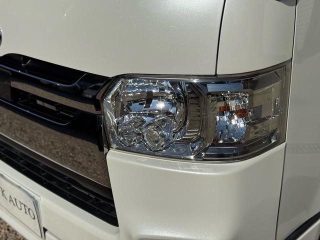 ハイエースバン スーパーＧＬ　ダークプライムＩＩ　ディーゼル　２ＷＤ　アルパインビックＸナビ　フリップダウン　シートカバー　ＵＩビークルスライドフロア　ショック　ベットキット　プラドホイール　公認ローダウン　ＣＲＳバンパー　リップ　ゴーストフィルム（13枚目）