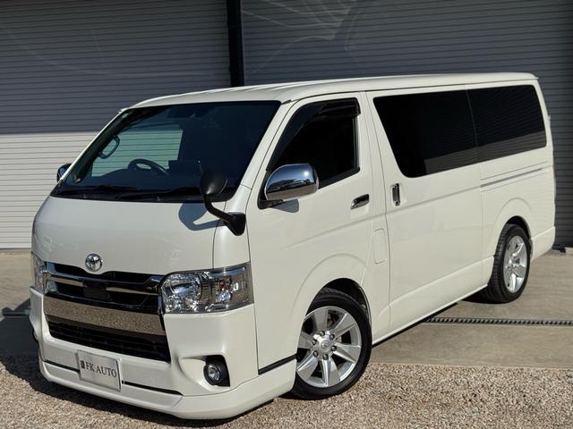 ハイエースバン スーパーＧＬ　ダークプライムＩＩ　ディーゼル　２ＷＤ　アルパインビックＸナビ　フリップダウン　シートカバー　ＵＩビークルスライドフロア　ショック　ベットキット　プラドホイール　公認ローダウン　ＣＲＳバンパー　リップ　ゴーストフィルム（25枚目）