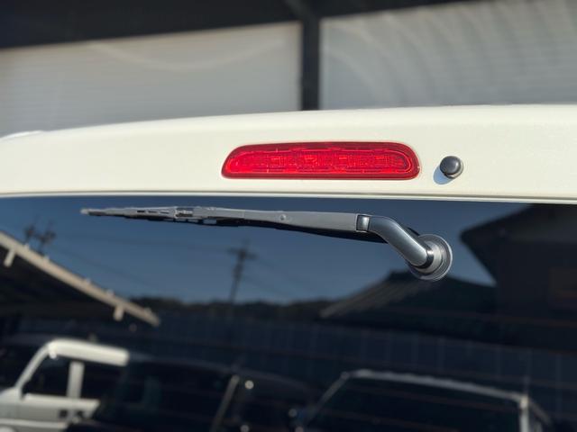 ハイエースバン スーパーＧＬ　ダークプライムＩＩ　ディーゼル　２ＷＤ　アルパインビックＸナビ　フリップダウン　シートカバー　ＵＩビークルスライドフロア　ショック　ベットキット　プラドホイール　公認ローダウン　ＣＲＳバンパー　リップ　ゴーストフィルム（36枚目）