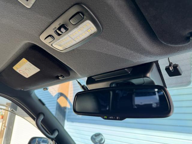 ハイエースバン スーパーＧＬ　ダークプライムＩＩ　ディーゼル　２ＷＤ　アルパインビックＸナビ　フリップダウン　シートカバー　ＵＩビークルスライドフロア　ショック　ベットキット　プラドホイール　公認ローダウン　ＣＲＳバンパー　リップ　ゴーストフィルム（46枚目）