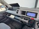 TOYOTA HIACE COMMUTER
