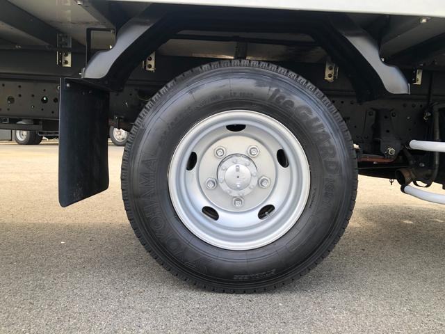 エルフトラック 　ＤＥＮＳＯ冷蔵車　リア観音３ドア　中仕切り　左スライドドア　６速マニュアル　日本フルハーフ４５００ボディ　ワイド　バックモニター　積載２９５０ｋｇ（54枚目）