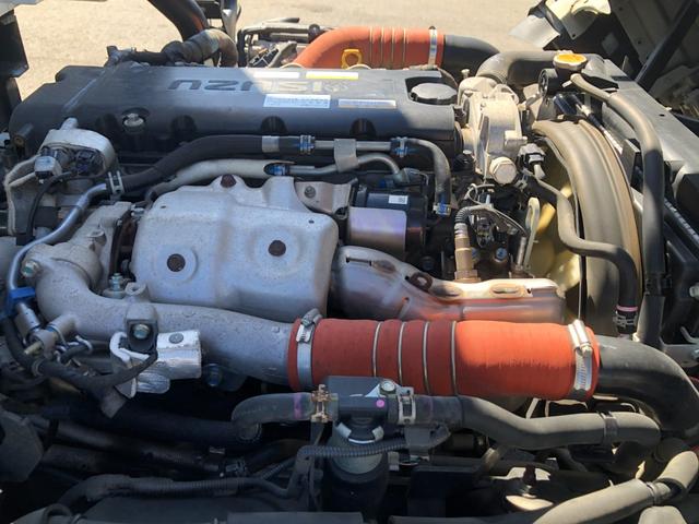 エルフトラック 　新明和　ローダーダンプ　ＳＤ３－２０　ワイド　積載３．７ｔ　６速マニュアル（34枚目）