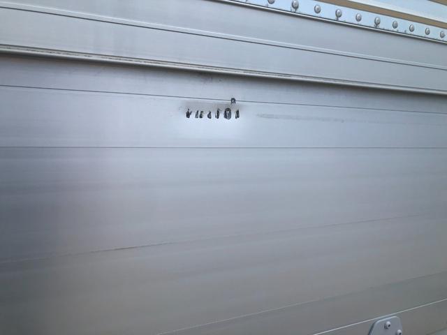 エルフトラック パブコ アルミウイング 4300ボディ 極東はねあげパワーゲート リア観音扉 スムーサー6速 バックモニター ラッシング2段 積載2950kg 準中型免許(27枚目)