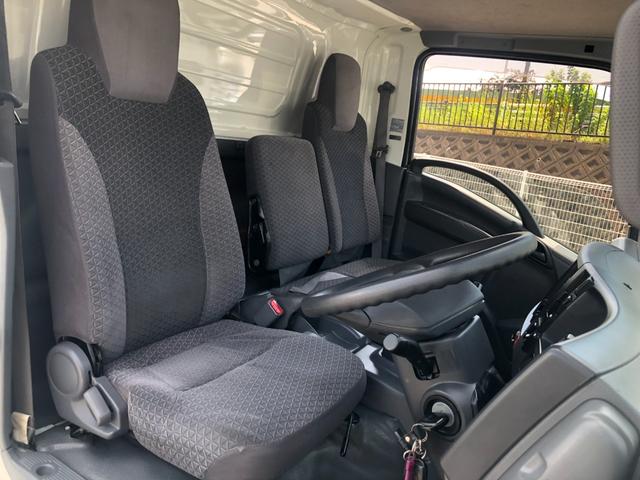 エルフトラック パブコ アルミウイング 4300ボディ 極東はねあげパワーゲート リア観音扉 スムーサー6速 バックモニター ラッシング2段 積載2950kg 準中型免許(40枚目)