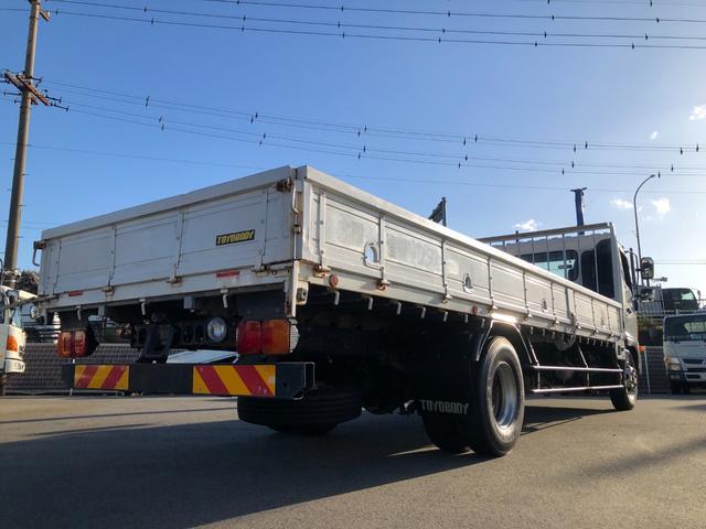 ヒノレンジャー 　平ボディ　６２００　標準幅　６速マニュアル　積載量４０００ｋｇ（7枚目）