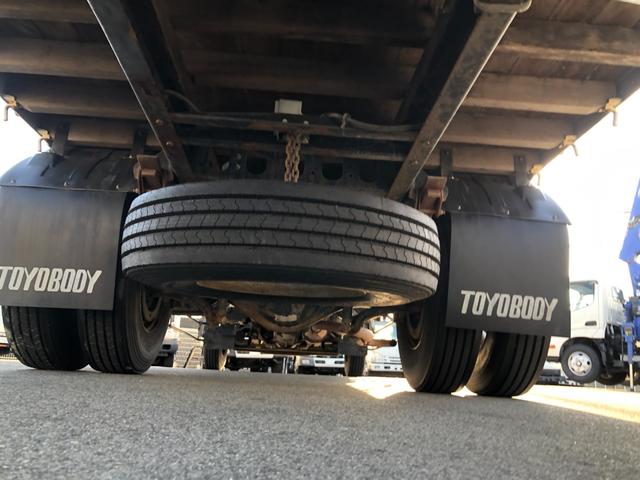 ヒノレンジャー 　平ボディ　６２００　標準幅　６速マニュアル　積載量４０００ｋｇ（42枚目）