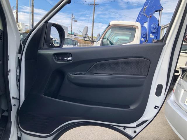 キャラバン ロンググランドプレミアムGX アラウンドビューモニター オートエアコン 社外ディスプレイオーディオ 2.4ディーゼル 積載量1000kg(25枚目)