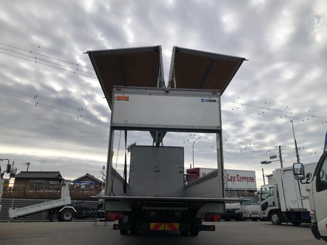 ヒノレンジャー 　ワイド　６２００ボディ　アルミウイング　跳ね上げパワーゲート　リアエアサス　トランテックス　６速マニュアル　積載２４００ｋｇ　ベッド付　バックモニター（22枚目）