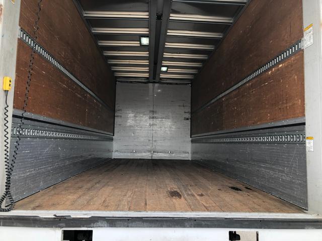 ヒノレンジャー 　ワイド　６２００ボディ　アルミウイング　跳ね上げパワーゲート　リアエアサス　トランテックス　６速マニュアル　積載２４００ｋｇ　ベッド付　バックモニター（29枚目）