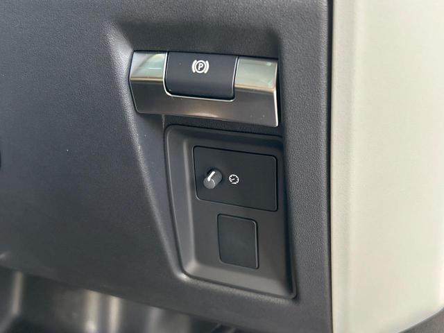 ディフェンダー １１０Ｓ　Ｄ３００　認定中古車　純正２０インチＡＷ　全周囲カメラ　アクティブクルーズ　ＭＥＲＩＤＩＡＮ　エアサスペンション　ヘッドアップディスプレイ　サンルーフ　シートヒーター　アップルカープレイ／アンドロイドオート（61枚目）