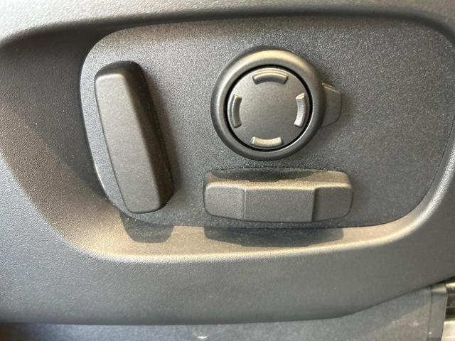 ディスカバリー ＨＳＥ　認定中古車　三列目シート　エアサスペンション　前席シートヒーター＆メモリ付き　全周囲カメラ　ＭＥＲＩＤＩＡＮ　衝突軽減　２０インチアルミ　パワーテールゲート（13枚目）