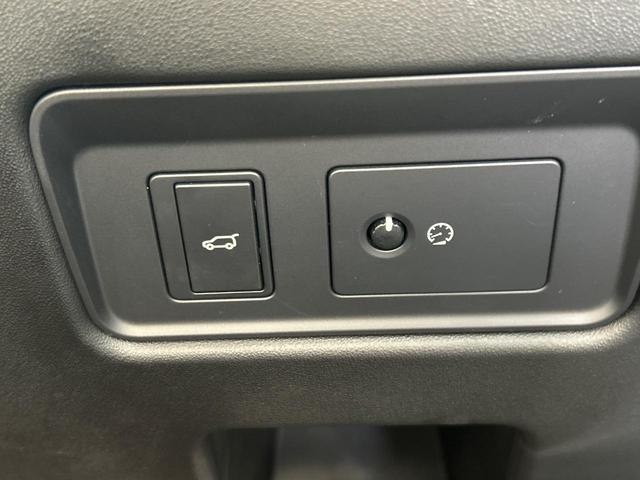 ディスカバリー ＨＳＥ　認定中古車　三列目シート　エアサスペンション　前席シートヒーター＆メモリ付き　全周囲カメラ　ＭＥＲＩＤＩＡＮ　衝突軽減　２０インチアルミ　パワーテールゲート（48枚目）