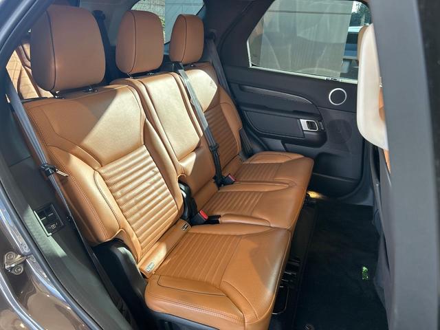 ディスカバリー ＨＳＥ　認定中古車　三列目シート　エアサスペンション　前席シートヒーター＆メモリ付き　全周囲カメラ　ＭＥＲＩＤＩＡＮ　衝突軽減　２０インチアルミ　パワーテールゲート（58枚目）