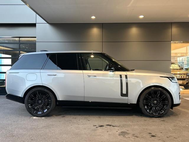 レンジローバー オートバイオグラフィーD300スタンダードホイルベス 認定中古車 純正23インチアルミ 黒革 デジタルミラー シートヒーター・クーラー シートマッサージ サンルーフ 電動サイドステップ 3Dサラウンドカメラ エアサス 全輪操舵 電動コラム PIVIPro(34枚目)