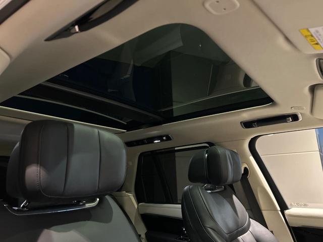 レンジローバー オートバイオグラフィーD300スタンダードホイルベス 認定中古車 純正23インチアルミ 黒革 デジタルミラー シートヒーター・クーラー シートマッサージ サンルーフ 電動サイドステップ 3Dサラウンドカメラ エアサス 全輪操舵 電動コラム PIVIPro(54枚目)