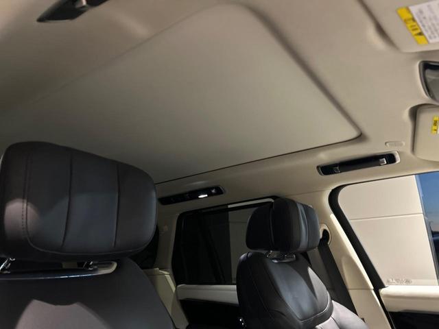 レンジローバー オートバイオグラフィーD300スタンダードホイルベス 認定中古車 純正23インチアルミ 黒革 デジタルミラー シートヒーター・クーラー シートマッサージ サンルーフ 電動サイドステップ 3Dサラウンドカメラ エアサス 全輪操舵 電動コラム PIVIPro(55枚目)