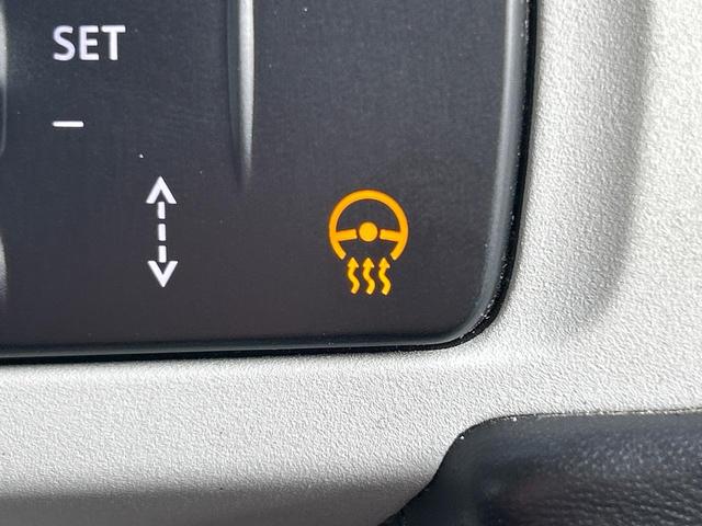 ディフェンダー 110S D300 認定中古車 エアサス サイドステップ 三列目シート フロントシートヒーター ステアリングヒーター 純正19インチAW 全方位カメラ アップルカープレイ/アンドロイドオート ブラインドスポットモニター(11枚目)