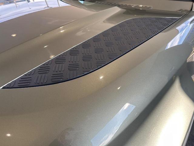 ディフェンダー 110S D300 認定中古車 エアサス サイドステップ 三列目シート フロントシートヒーター ステアリングヒーター 純正19インチAW 全方位カメラ アップルカープレイ/アンドロイドオート ブラインドスポットモニター(33枚目)