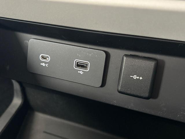 ディフェンダー 110S D300 認定中古車 エアサス サイドステップ 三列目シート フロントシートヒーター ステアリングヒーター 純正19インチAW 全方位カメラ アップルカープレイ/アンドロイドオート ブラインドスポットモニター(48枚目)