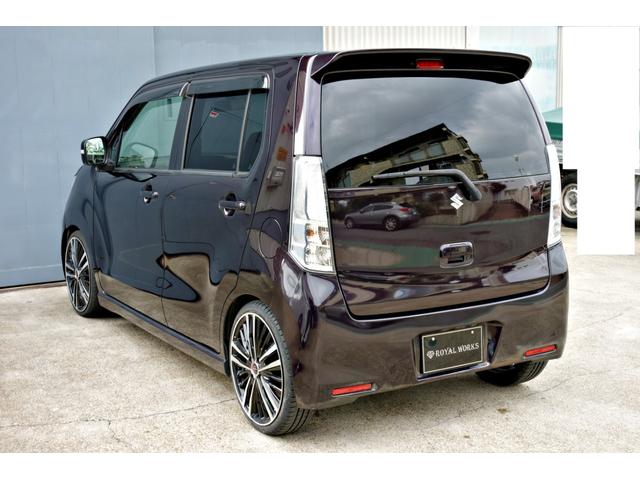 ワゴンＲスティングレー Ｔ　カスタム車輛　ターボ車　ＡＭＥシャレン１７インチアルミ　ローダウン　ドラレコ　ＥＴＣ　ＨＩＤヘッド　スマートキー　フットランプイルミ（20枚目）